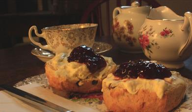 Diversitea Café - a cream tea!