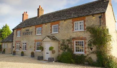 The Trout at Tadpole Bridge